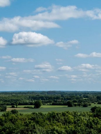 Orte (© Mittelholstein Tourismus e. V. | Peter Lühr) Aussicht von der Brücke Sehenswertes Mittelholstein