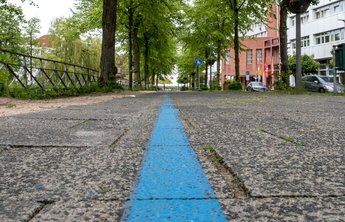 Blue Line (© Peter Lühr)