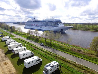 Wohnmobilhafen am Flugplatz Schachtholm NOK