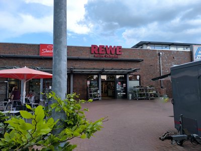 REWE Supermarkt
